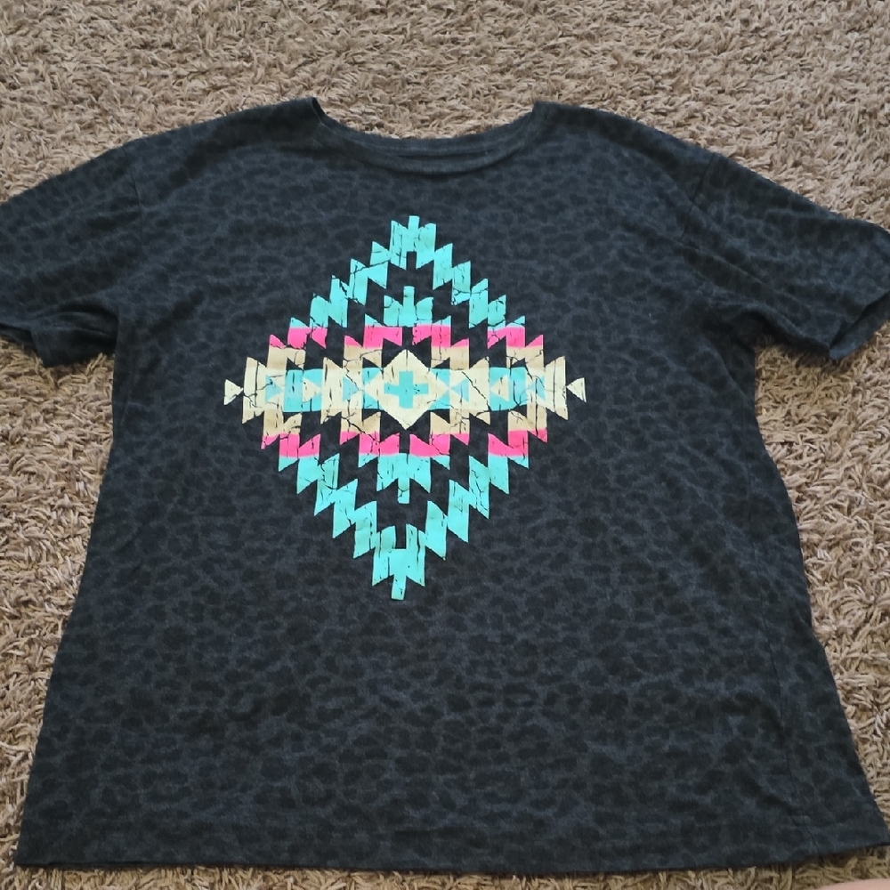 Black and Blue Geometric Short Sleeve Tee